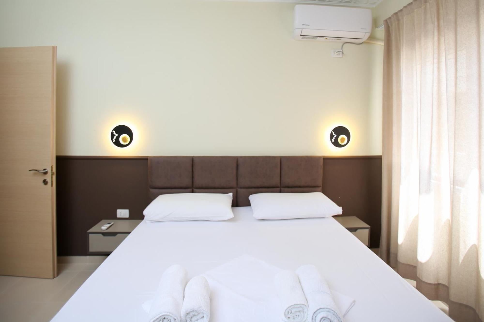 Oasis Residence Vlorë Eksteriør billede